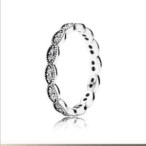 Pandora Ring